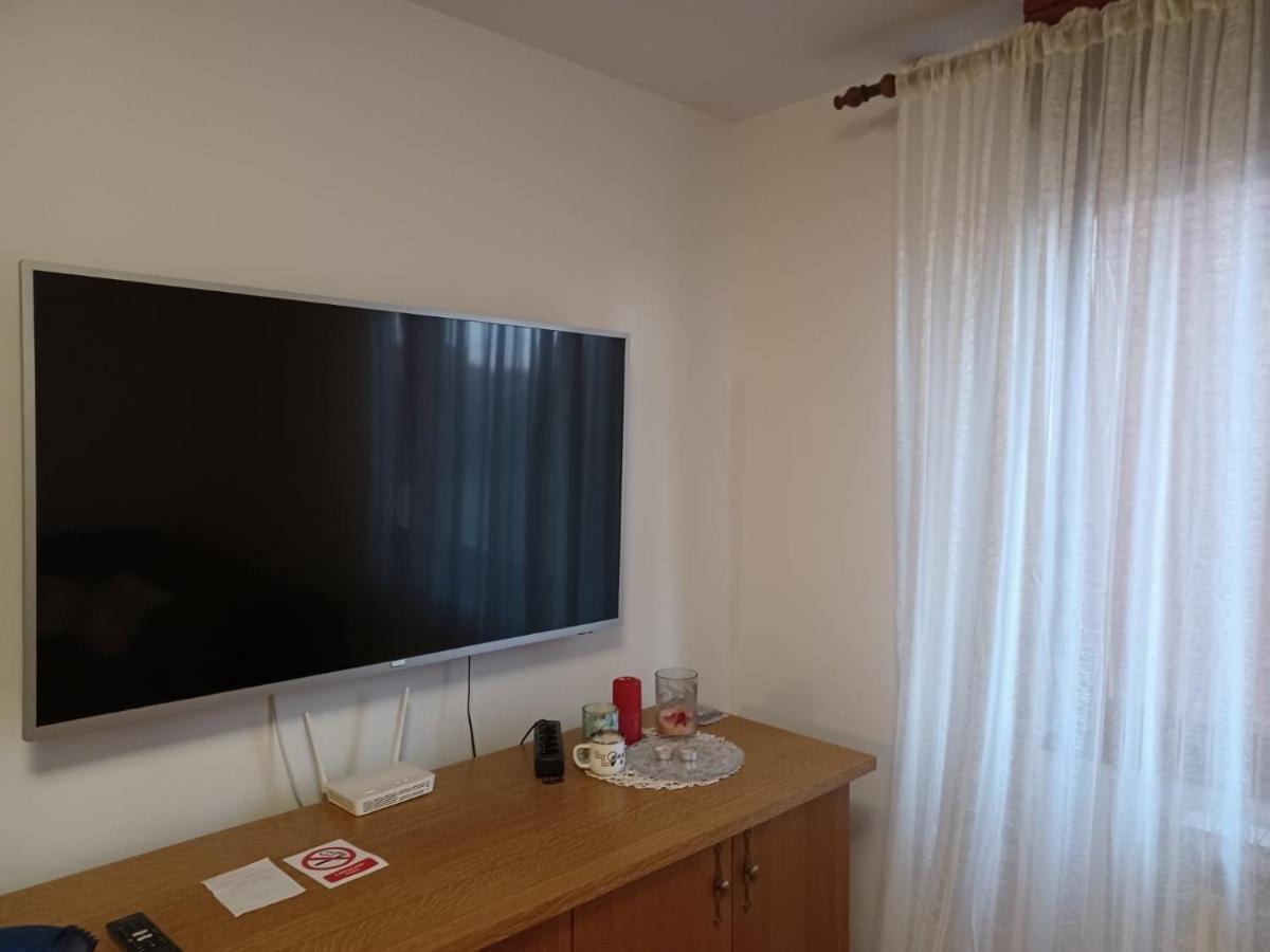 Walk Apartment Вуковар Екстериор снимка